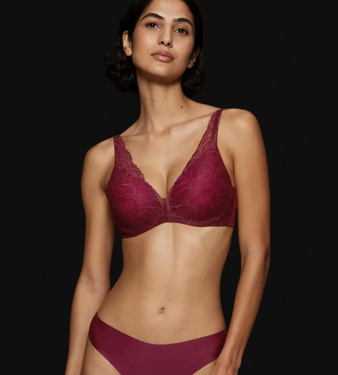 Triumph BODY MAKE-UP ILLUSION LACE