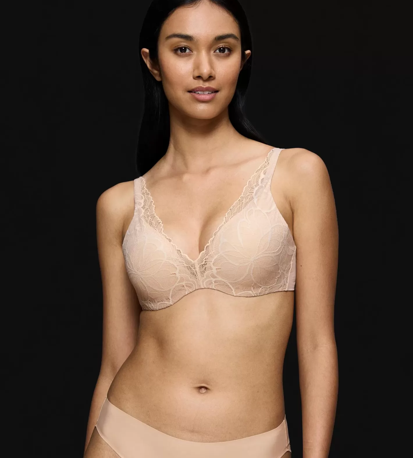 Triumph BODY MAKE-UP ILLUSION LACE