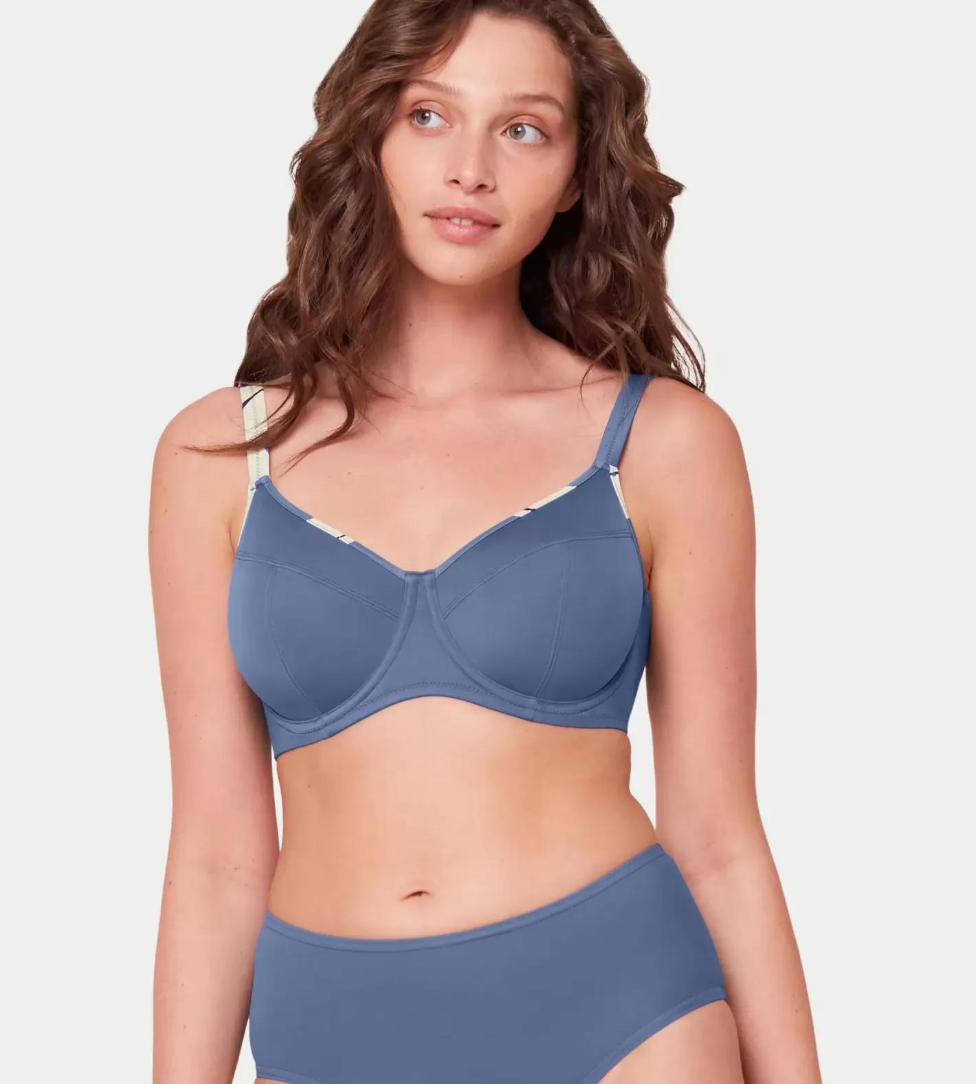 Triumph SUMMER ALLURE