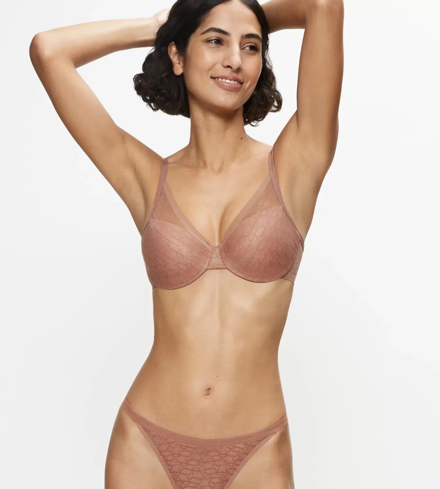 Triumph SIGNATURE SHEER