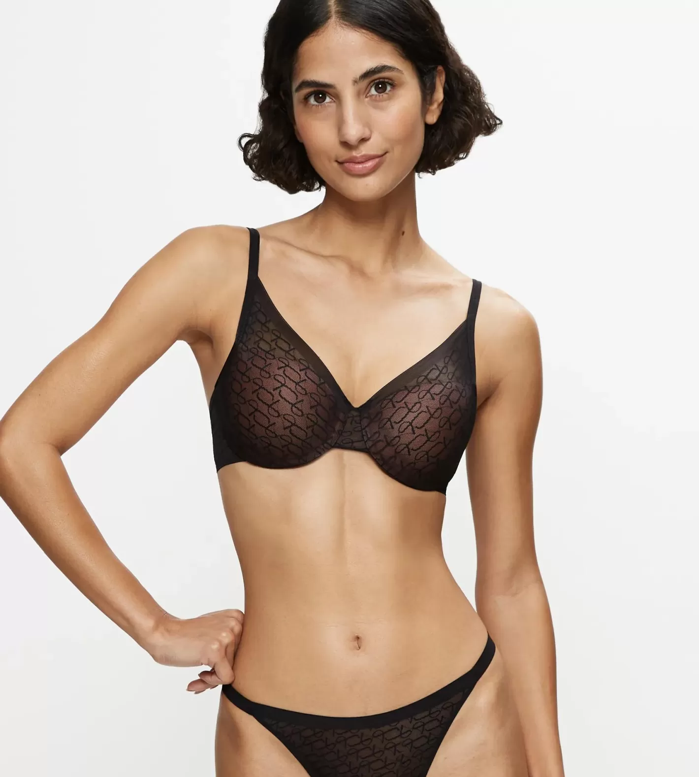 Triumph SIGNATURE SHEER